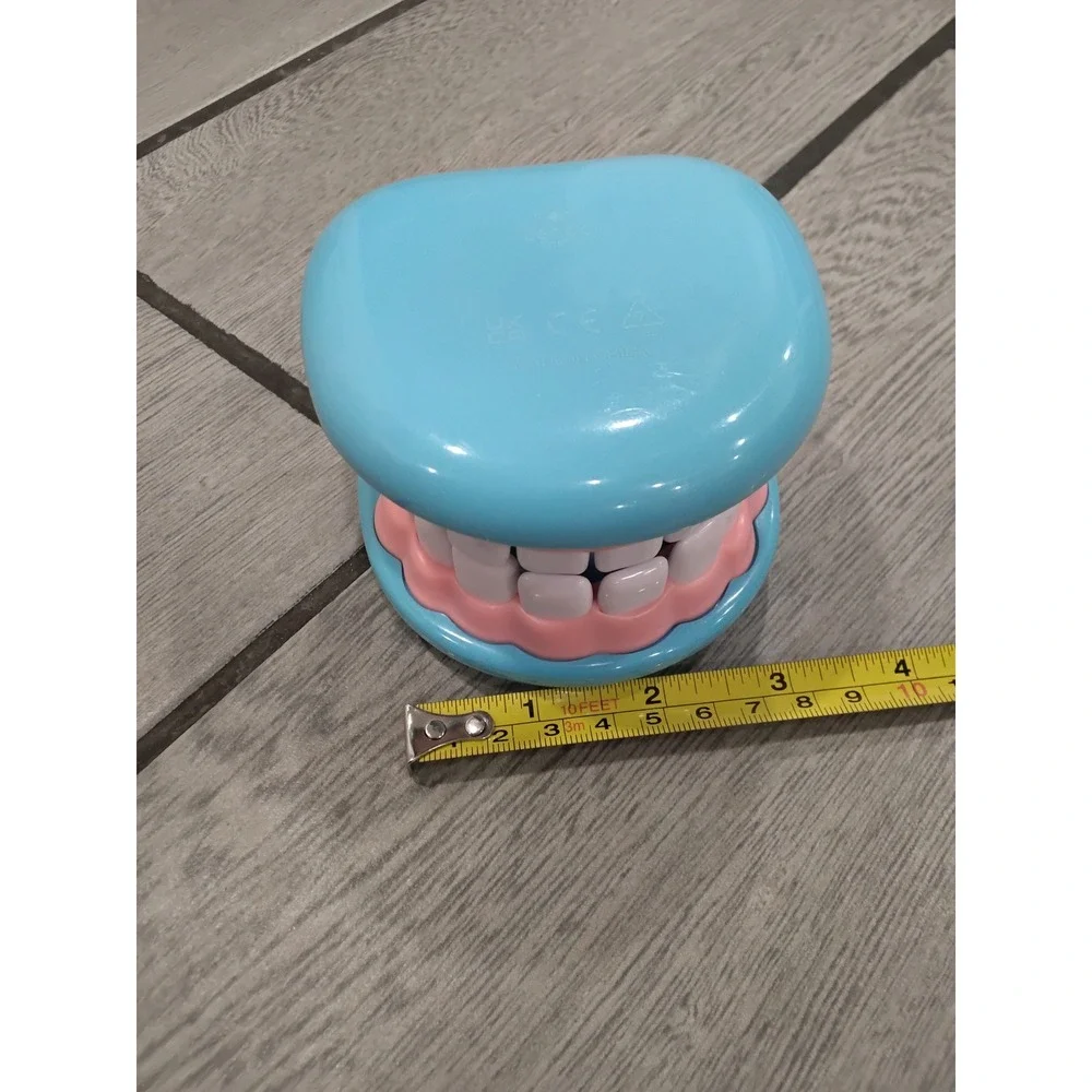 Blue Chomp Teeth Game Sore Tooth Dentist Toy Prank Gag Gift Fun Kids Game